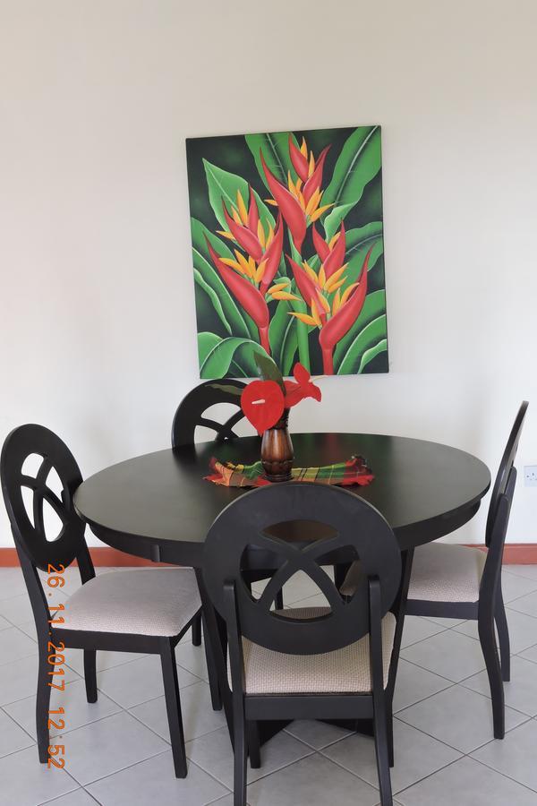 Amazing Beach View Apartments Castries Exterior photo